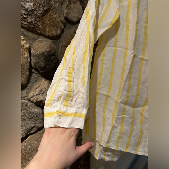 Anthropology Maeve High-Low Buttondown. Size X-Small. NWOT. - Picture 9 of 13